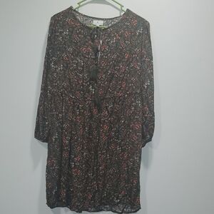 True Craft Floral Long Sleeve Dress Size Large NWT